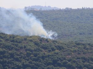 غارات على جنوب لبنان وحزب الله يعلن استهداف مواقع إسرائيلية