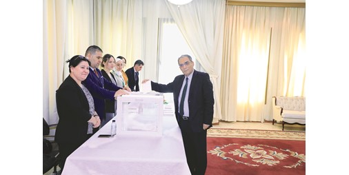 السفارة الجزائرية بدأت استقبال المشاركين بالانتخابات الرئاسية.. وتستمر حتى السبت