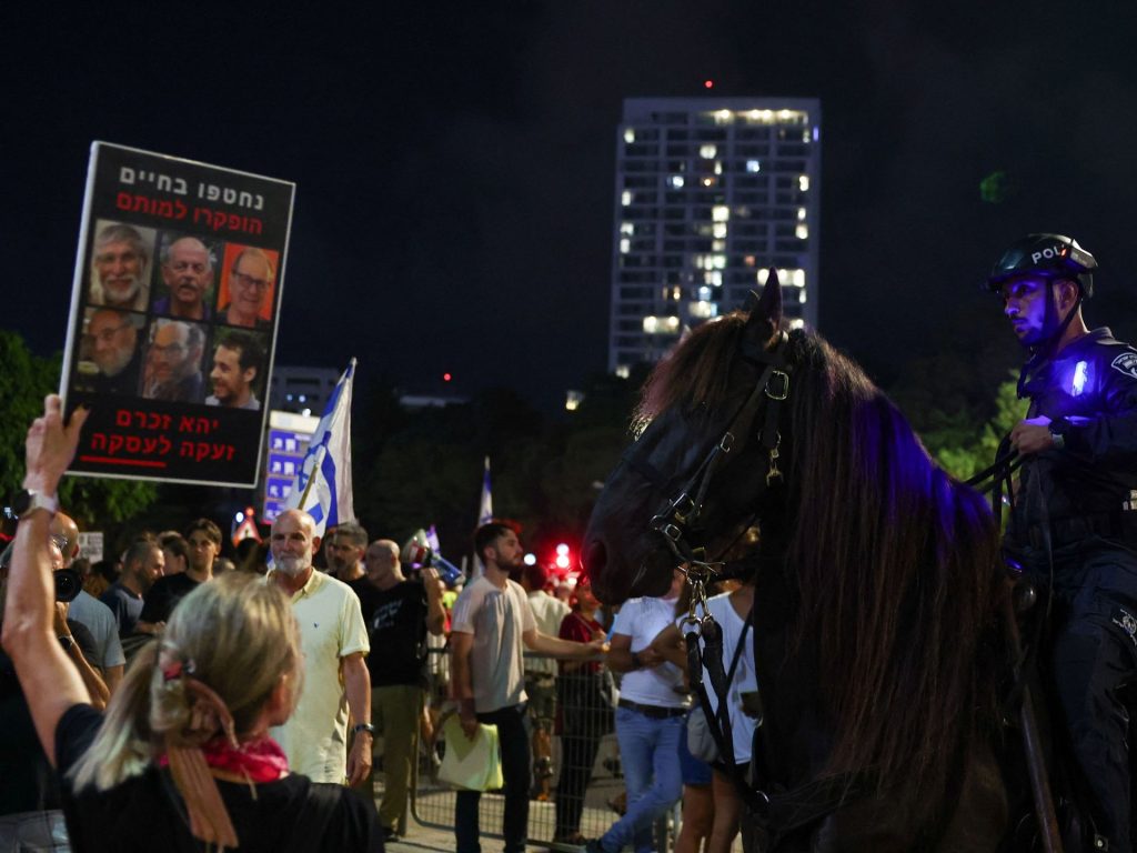 مصادر إسرائيلية: 4 من الأسرى الذي عادوا جثثا كان يمكن إنقاذهم