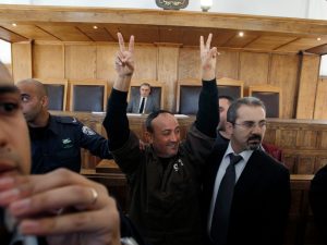 صنداي تايمز: الإفراج عن “مانديلا فلسطين” قد ينهي حرب غزة