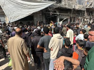 الحصول على رغيف الخبز مهمة شبه مستحيلة بغزة