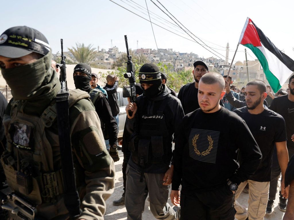 مقتل وإصابة 109 إسرائيليين خلال 445 عملية بالضفة والقدس في شهر