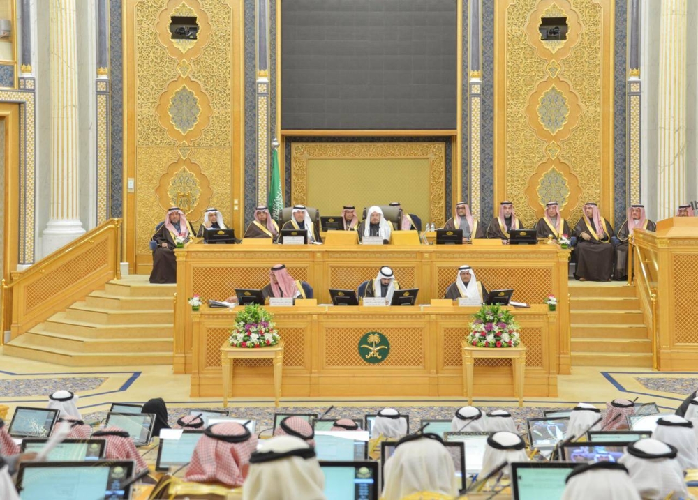 من تحت قبة الشورى.. الجاسر: استكمال الجسر البري وتطبيق نظام النقل الجديد قريباً