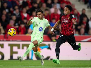 لماذا يلعب برشلونة ومايوركا في السوبر الإسباني رغم عدم فوزهما بأي بطولة؟