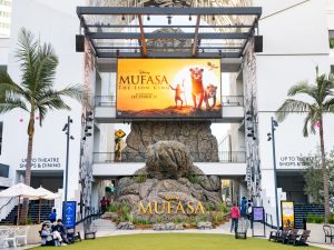 موفاسا” يعود للقمة متصدرا شباك التذاكر و”سزا” تنافس بـ”وان أوف ذيم دايز