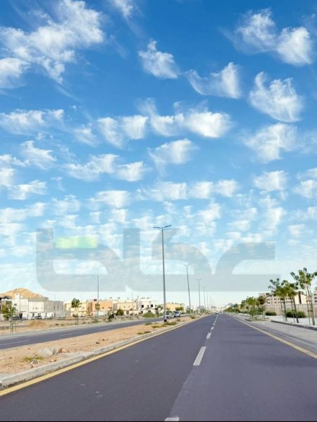 سحب «السمحاقية» تظهر في «المدينة» «المدني» يتنبأ باستمرار الهطول حتى الخميس