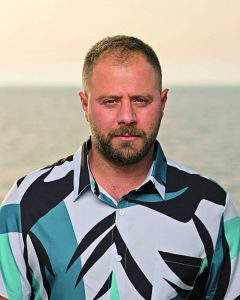 ما بين تصنيع المخدرات والخيانة الزوجية..إحالة المشهور «دكتور فود» إلى محكمة الجنايات