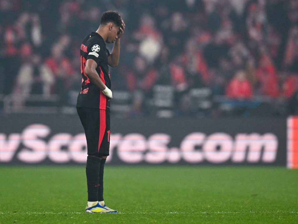 هل يتكرر سيناريو كركيتش مع لامين جمال في برشلونة؟