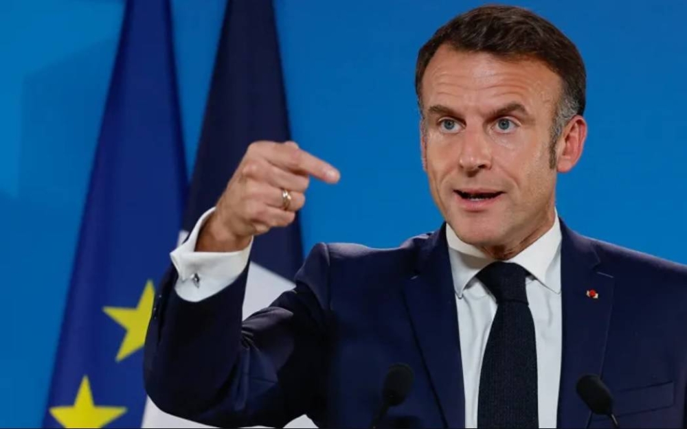 فرنسا: تعليق أمريكا الرسوم الجمركية «توقف هش»