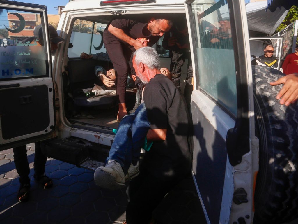 الحرب على غزة .. القسام تبث مشاهد لاستهداف قوات الاحتلال واستشهاد مقاوم بالضفة