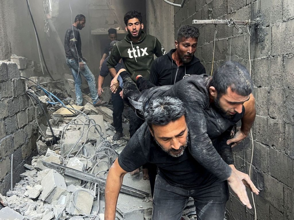 الحرب على غزة.. اتساع الرفض للحرب بجيش الاحتلال و60 ألف مهجر بالضفة