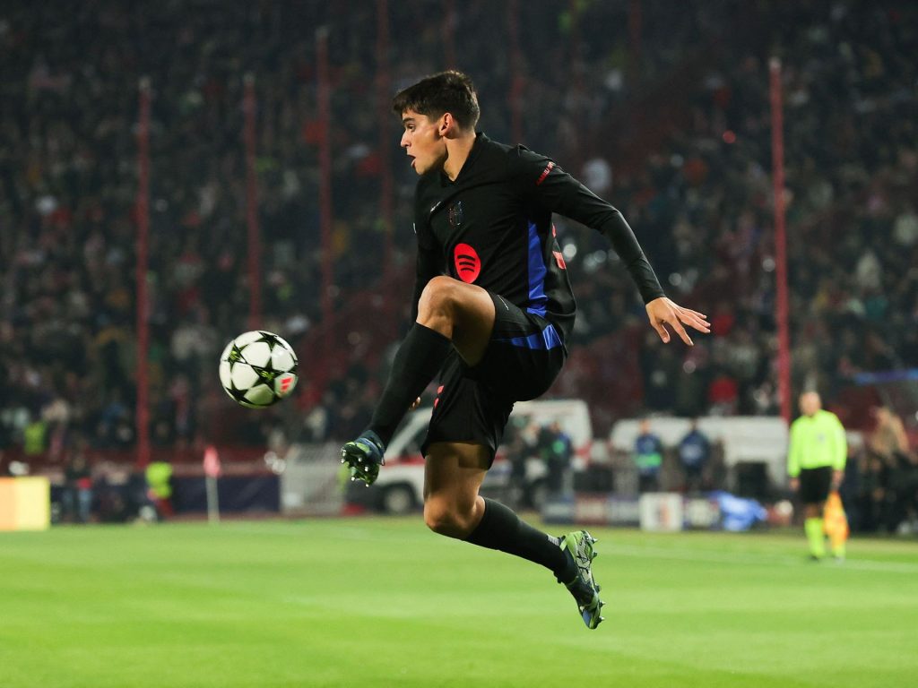 رحلة جيرارد مارتن من فريق بالدرجة الثالثة إلى لاعب أساسي مع برشلونة