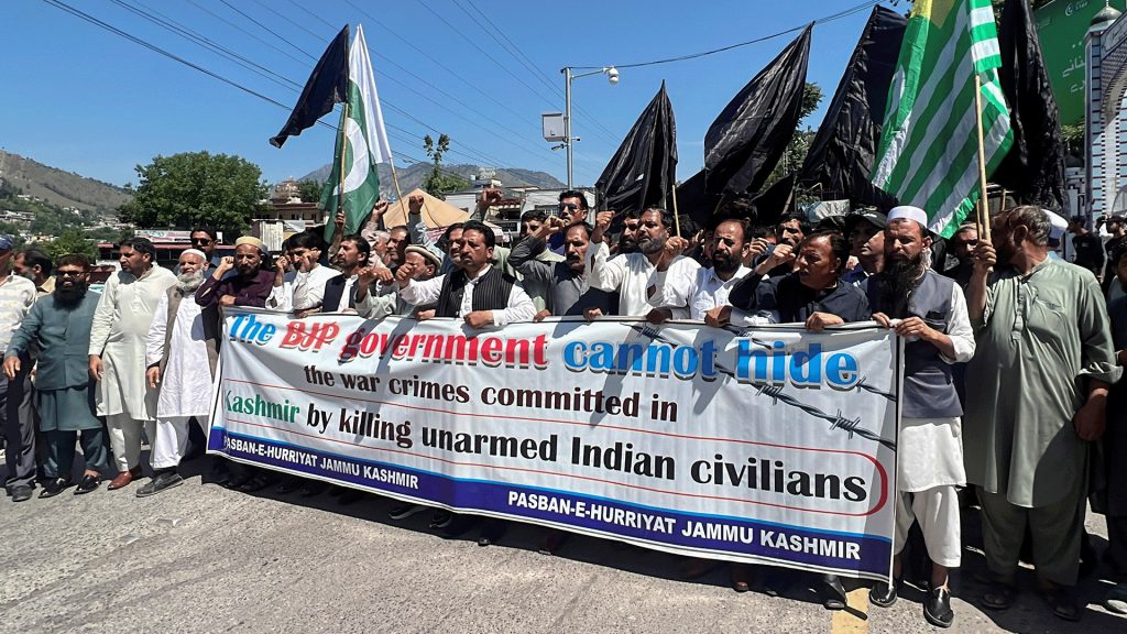 تصعيد خطير بين الهند وباكستان على خلفية هجوم في كشمير الهندية