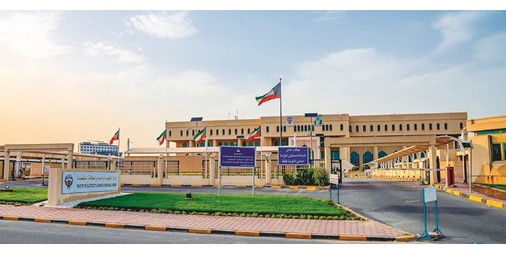 خروج محطة تحويل رئيسية عن الخدمة يقطع التيار عن أجزاء من «سلوى» و«البدع»