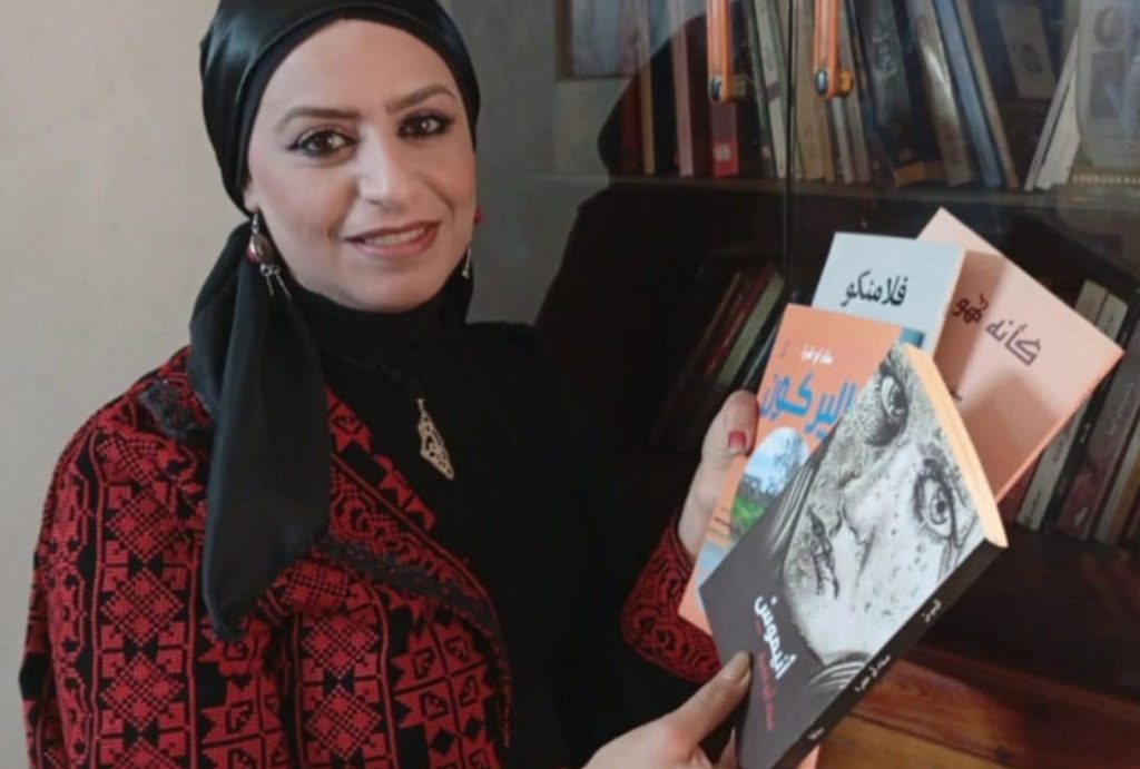 صفاء أبو خضرة: قصائدي خيول تحفر المسافات وأكتب الرواية لأكون حرة