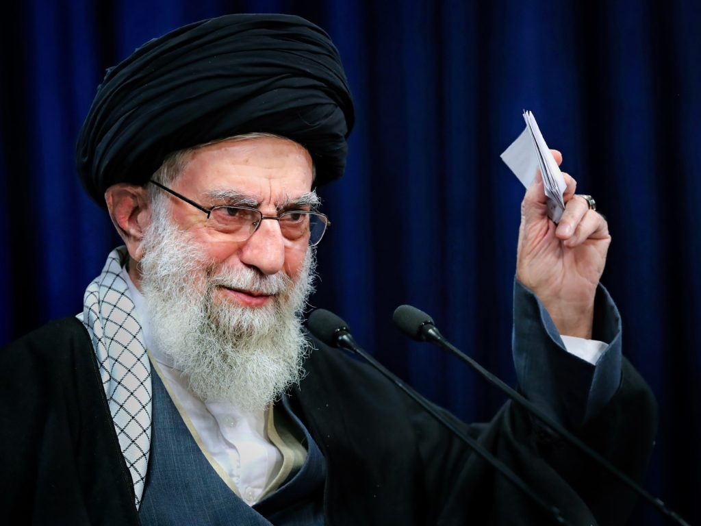 مواقف المرشد الإيراني من المفاوضات النووية