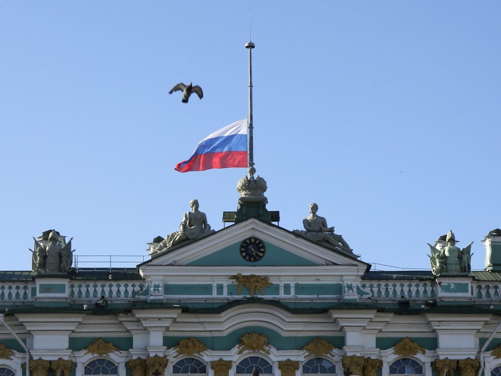 هل يستمر الاقتصاد الروسي في الصمود رغم الحرب والعقوبات؟