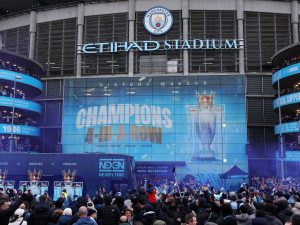 هل يهبط مانشستر سيتي من البريميرليغ؟.. خبير يجيب