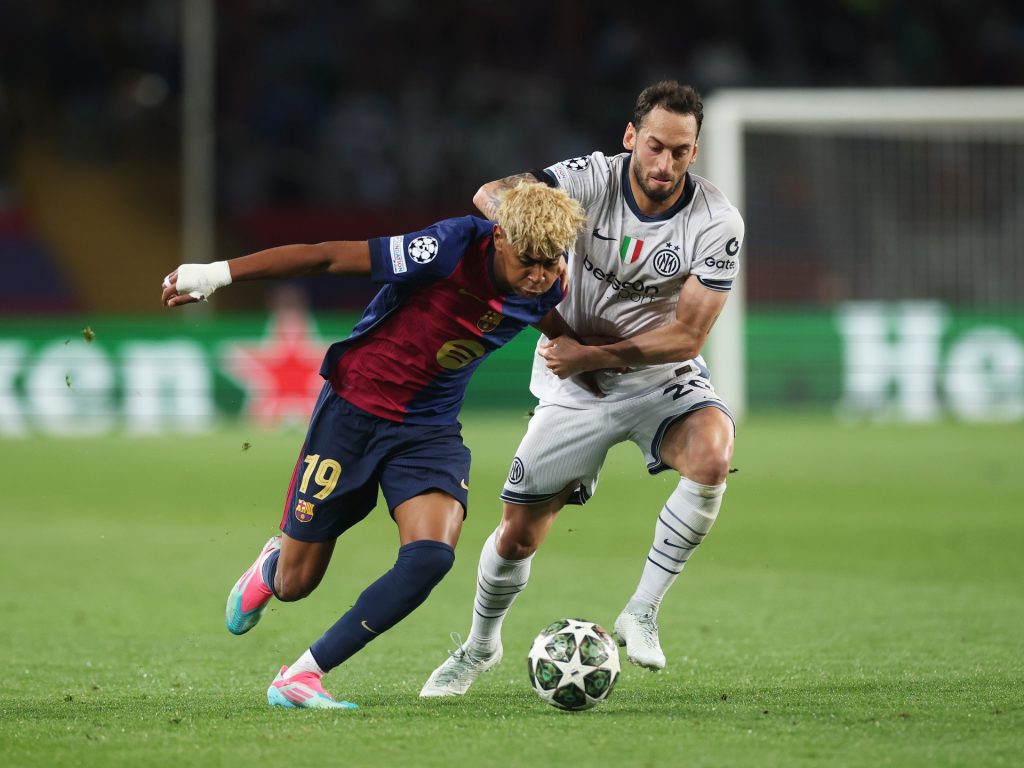 موعد مباراة برشلونة ضد إنتر بنصف نهائي دوري أبطال أوروبا والقنوات الناقلة