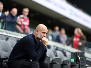 رحيل جماعي لمساعدي غوارديولا في السيتي