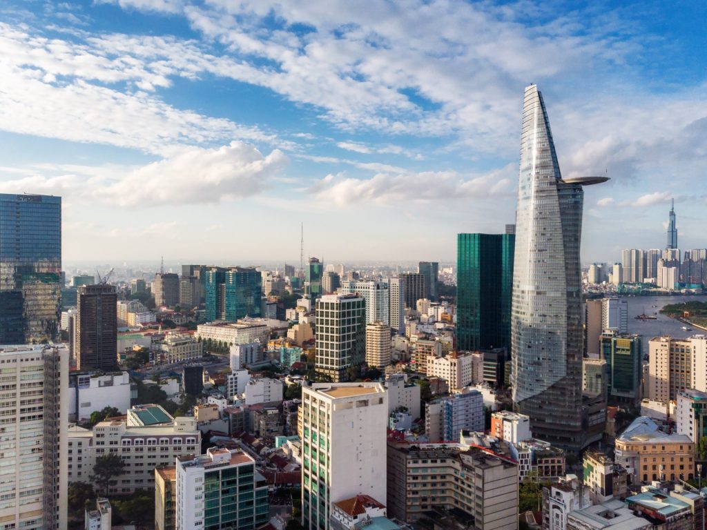 المعجزة الفيتنامية من بلد مزقته الحرب لمركز صناعي عالمي