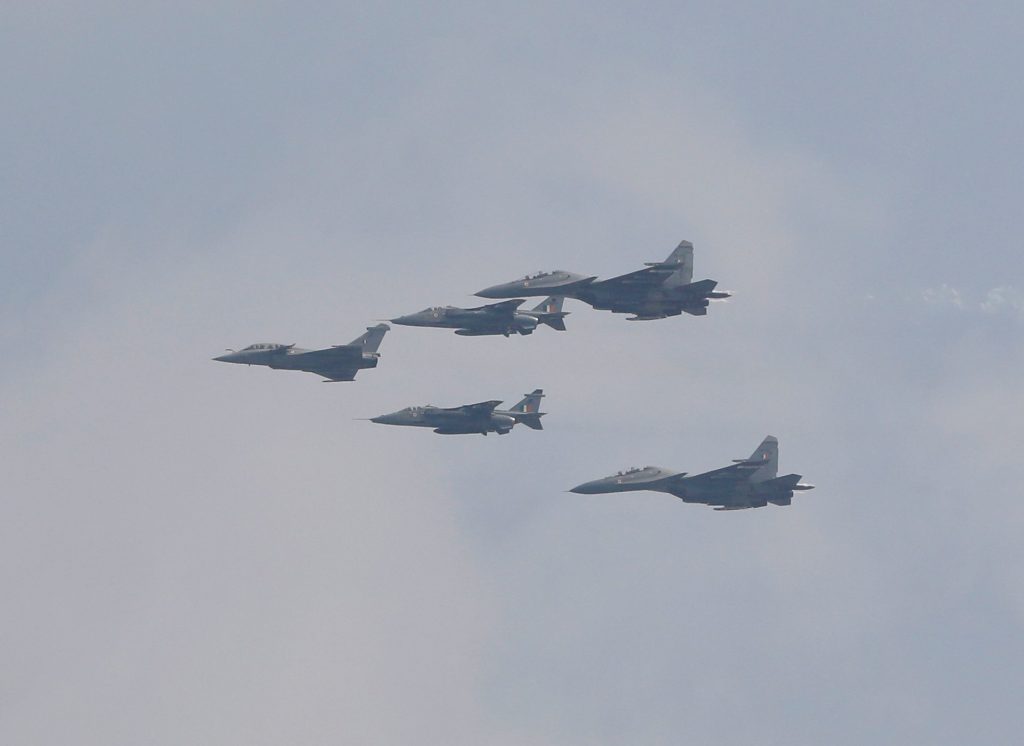 إسقاط باكستان طائرة رافال فرنسية رفع أسهم شركة صينية 40%