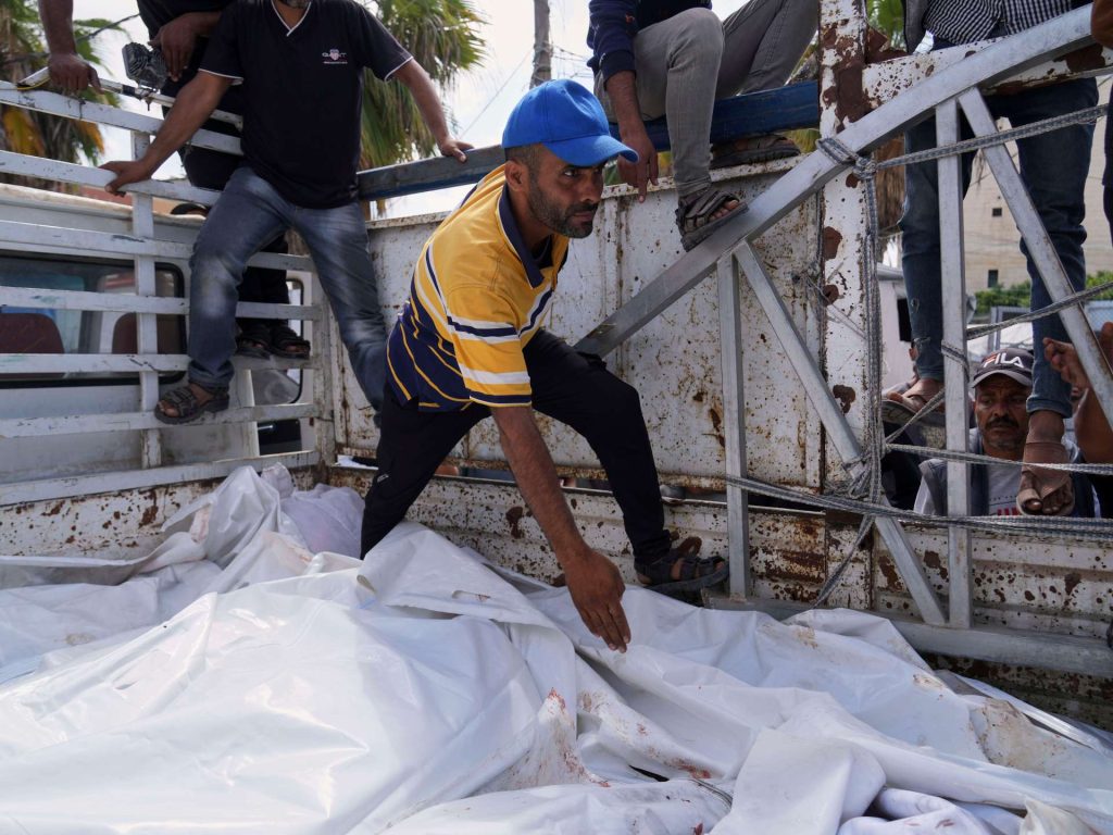 إسرائيل ترتكب مجزرة في جباليا وتستهدف عناصر تأمين المساعدات