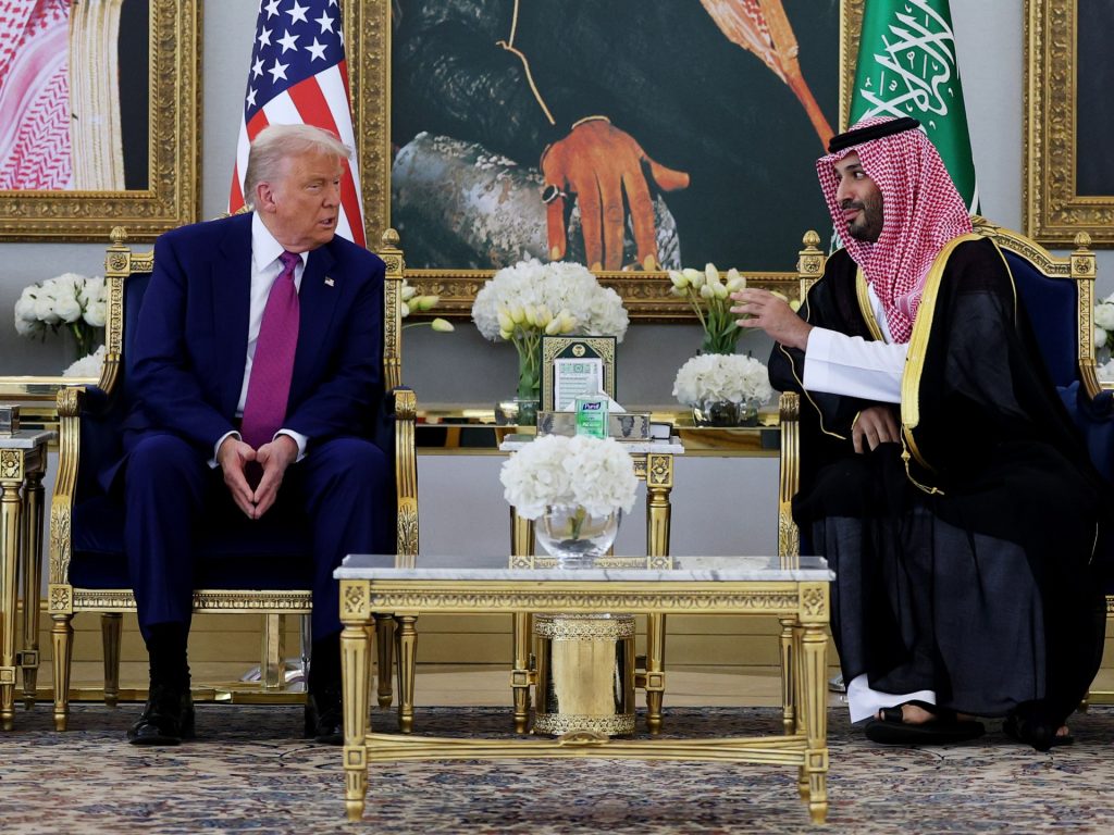 ترامب في السعودية بمستهل جولة إقليمية