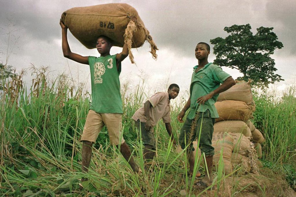 تقرير دولي: أفريقيا تتقدم العالم في عمالة الأطفال