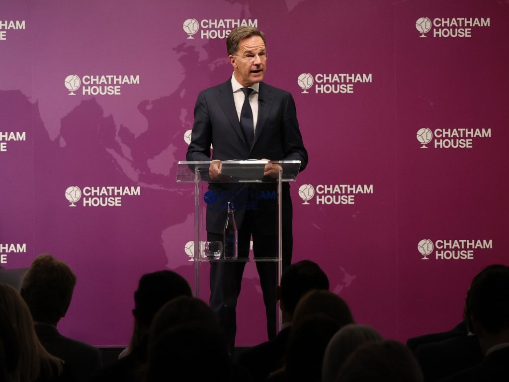 الناتو يعتزم زيادة قدراته الدفاعية 4 أضعاف لمواجهة “رعب السماء” الروسي