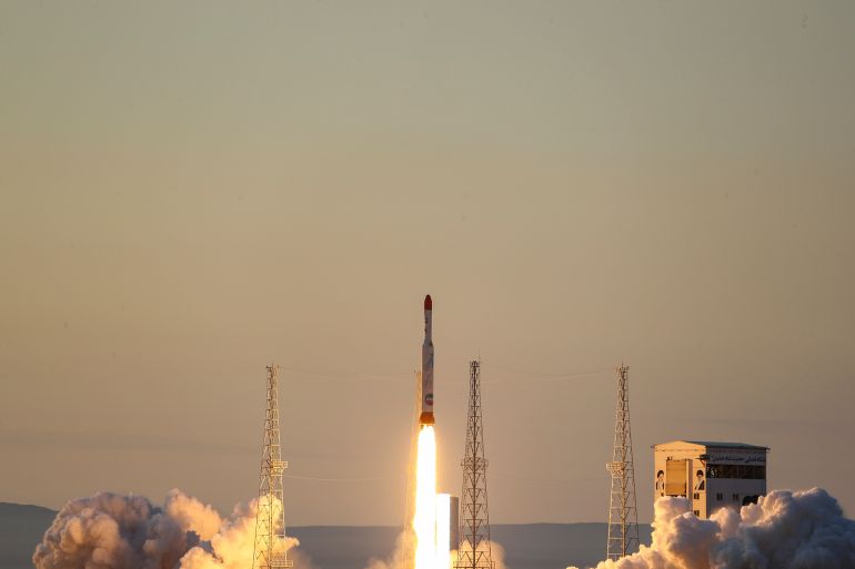 Iranian satellite carrier rocket "Simorgh" is launched in an unknown location in Iran, in this picture obtained on December 30, 2021. Ministry of Defense of Iran/WANA (West Asia News Agency)/Handout via REUTERS ATTENTION EDITORS - THIS IMAGE HAS BEEN SUPPLIED BY A THIRD PARTY