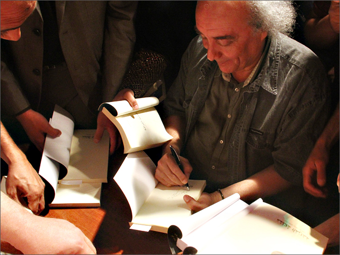 واسيني الأعرج يطلق رواية مملكة الفراشة من فلسطين.