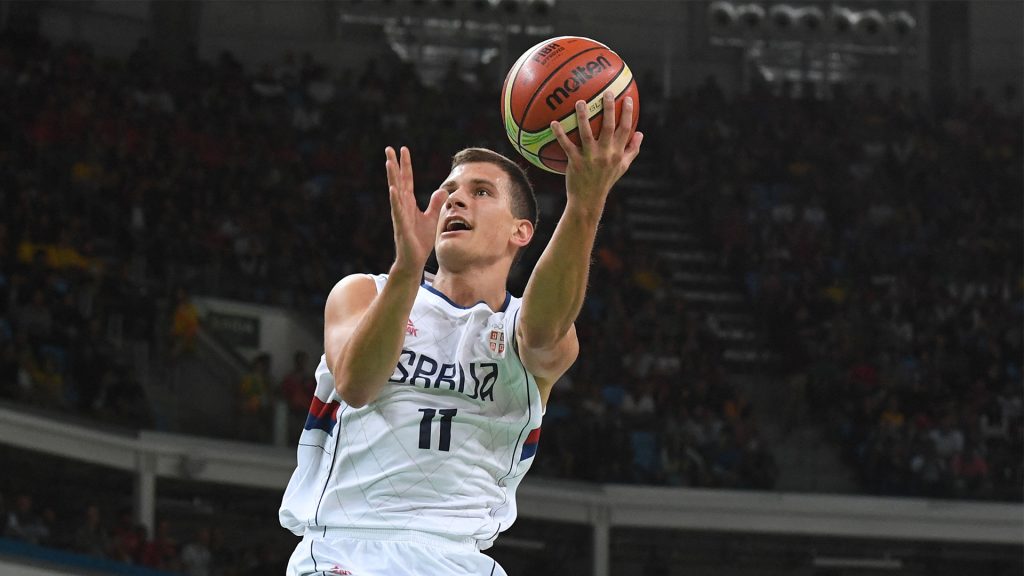 شاهد.. لقطة خيالية من لاعب كرة السلة الصربي نيمانيا نيدوفيتش