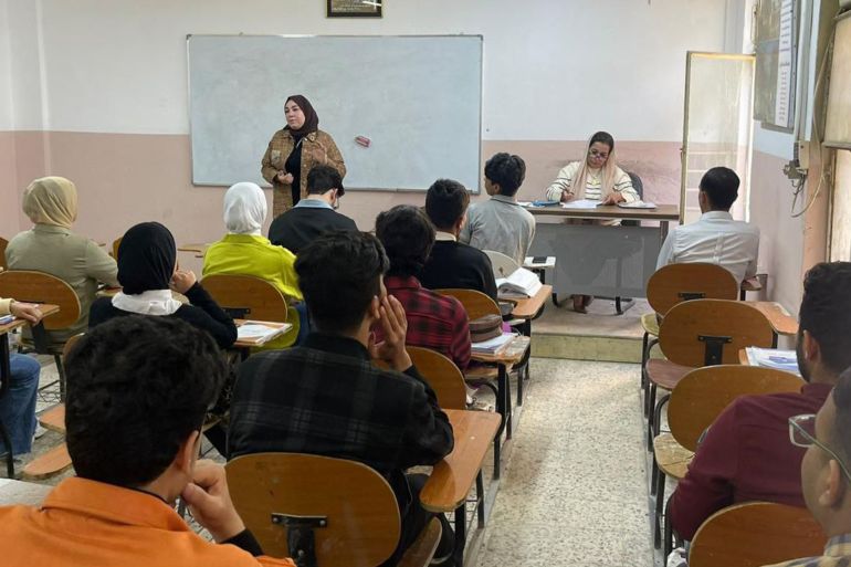 كلية الاداب بجامعة بغداد تنظم ورشة لمناقشة العلاج بالموسيقى لاضطراب الكلام ولغة الإشارة