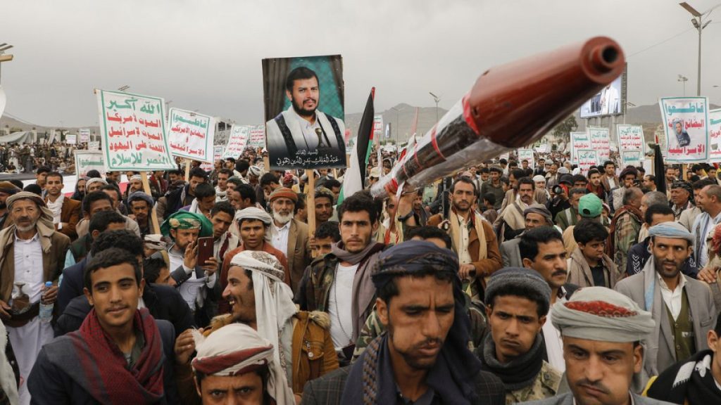 الحوثيون يؤكدون مقتل رئيس الأركان محمد الغماري.. ويتوعدون تل أبيب: “ستنال جزاءها”