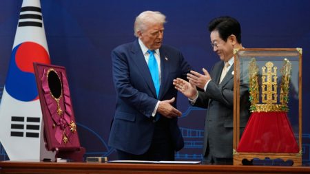 ترامب في كوريا الجنوبية: آخر وأهم محطة في الجولة الآسوية قبيل اللقاء الحاسم مع شي