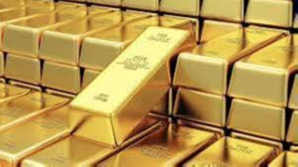 الذهب يسجل أول خسارة منذ 10 أسابيع.. الأوقية عند 4113 دولاراً