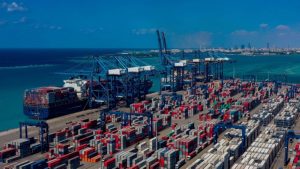 تطوير وتشغيل محطة الحاويات الرابعة في «ميناء جدة» بـ 1.7 مليار ريال