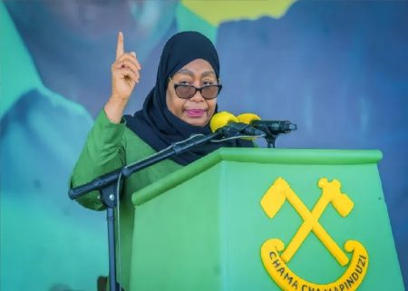 صولوحو تتطلع إلى ولاية ثانية.. تنزانيا تختار رئيساً لها اليوم