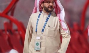 استقالة مدرب الوحدة التونسي: تفاصيل وأسباب الرحيل