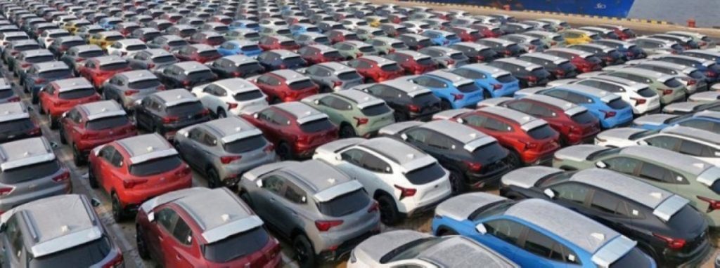 «الداخلية» تلغي شرط ضمان الـ 200 ألف ريال على معارض السيارات