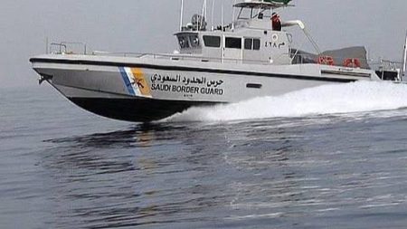 حرس الحدود بمنطقة جازان يضبط 4 مخالفين للائحة الأمن والسلامة لمزاولي الأنشطة البحرية