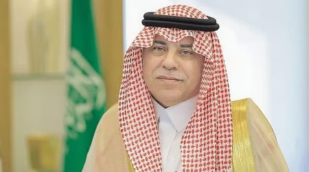 وزير التجارة يبحث مع وزيري الخزانة والاستثمار البريطانيين تعزيز العلاقات التجارية والاقتصادية