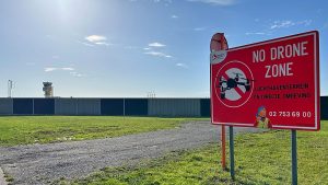 بعد رصد مسيّرات مشبوهة فوق سماء بلجيكا.. بريطانيا تستعد لإرسال فريق خاص لدعم بروكسل