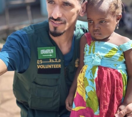 “نور السعودية تضيء باماكو: مبادرة إنسانية لافتة”