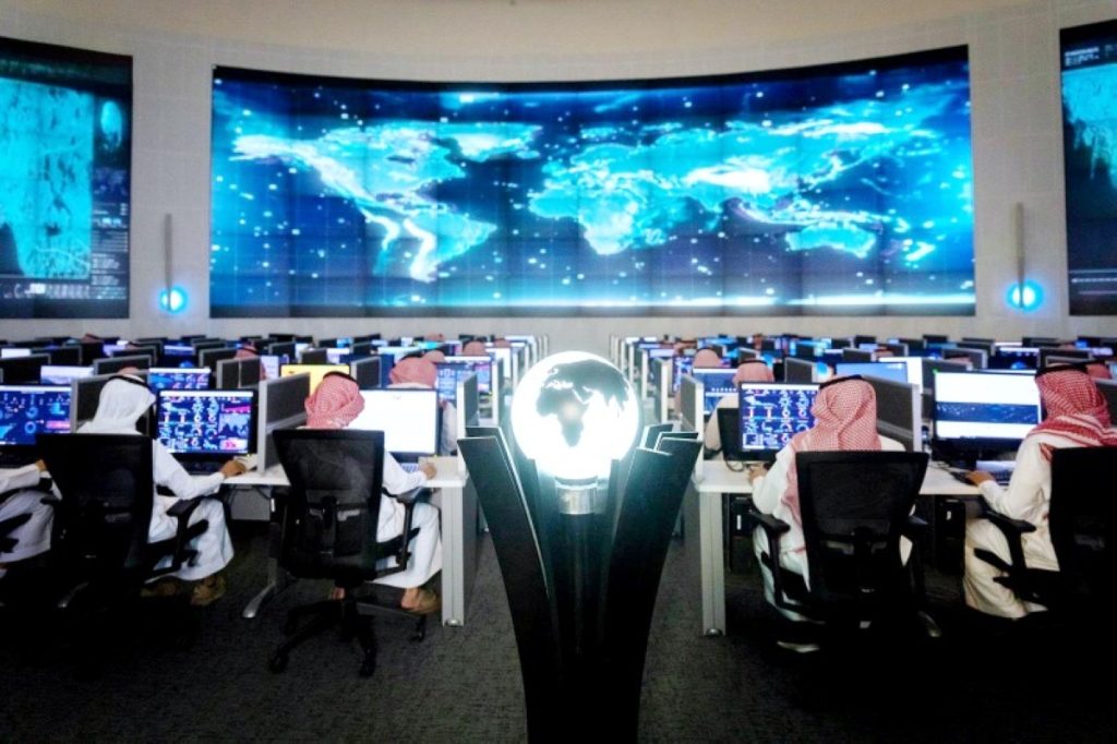 «اعتدال»: المتطرف يتنكر لمن ربّاه صغيراً.. ويعرض أوهامه كبطولات ملحمية