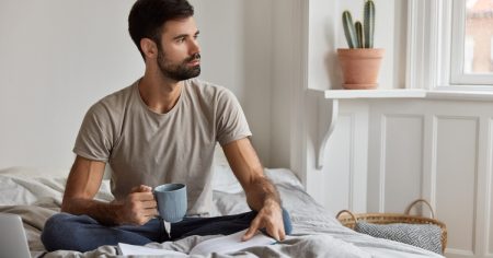 وداعا لاعتمادك على القهوة.. طرق علمية للنشاط دون كافيين