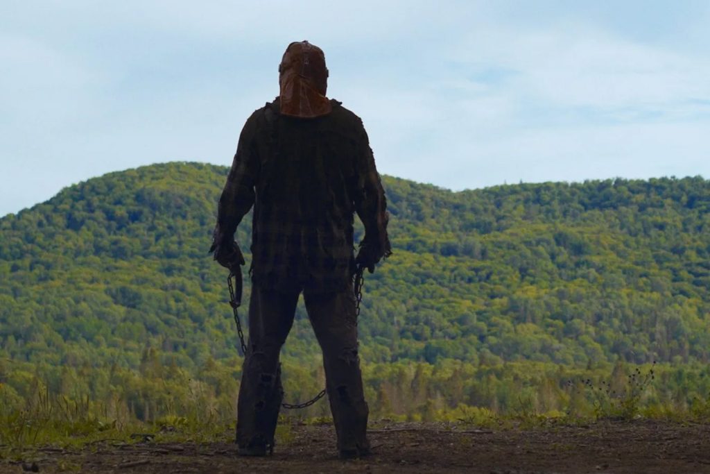 رعب بلا موسيقى ولا مطاردات.. فيلم “بطش الطبيعة” يبتكر لغة خوف جديدة