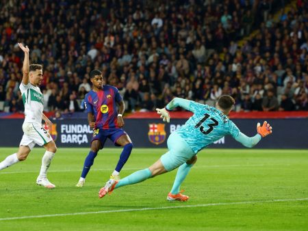 لعنة غريبة تصيب برشلونة منذ بداية الموسم الحالي