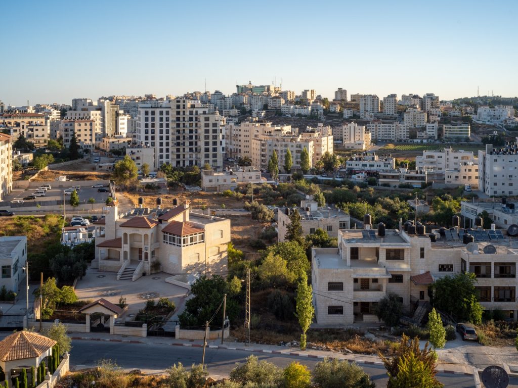 رام الله أيتها الصديقة..!